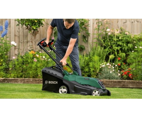Bosch AdvancedRotak Cortacésped de empuje a gasolina Batería Verde
