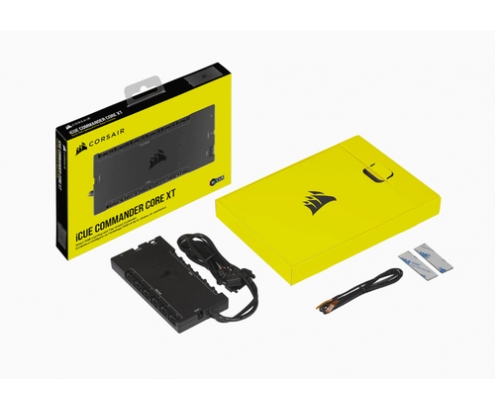 Corsair iCUE Commander Core XT controlador de velocidad de ventilador 6 canales Negro