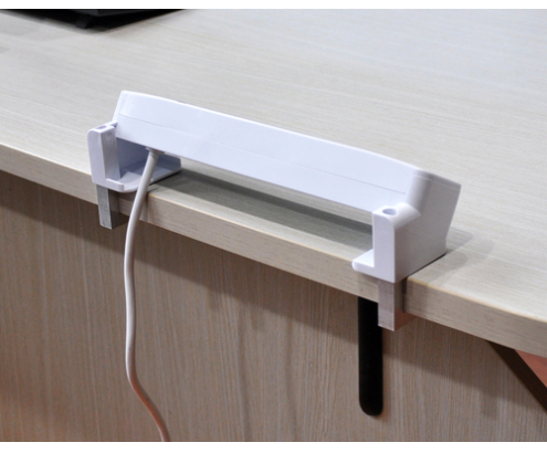 Equip 245556 base múltiple 2 m 3 salidas AC Interior Blanco