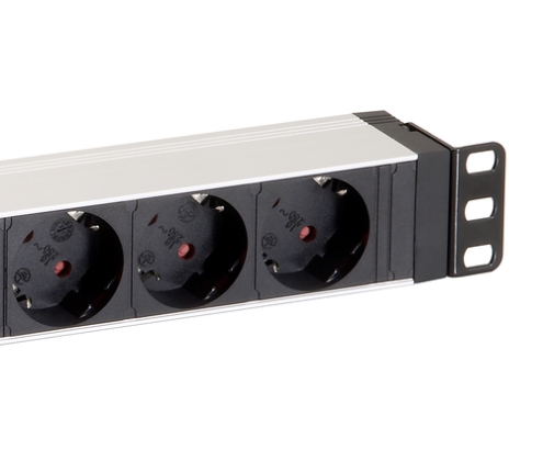 Equip 333293 unidad de distribución de energía (PDU) 8 salidas AC 1U Negro, Plata
