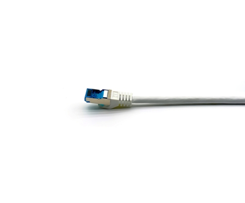 Equip 605801 cable de red Blanco 2 m Cat6a S/FTP (S-STP)