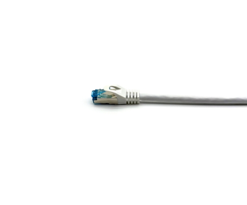 Equip 605802 cable de red Blanco 3 m Cat6a S/FTP (S-STP)