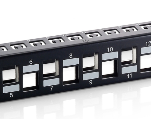 Equip 76932407201 panel de parcheo 1U