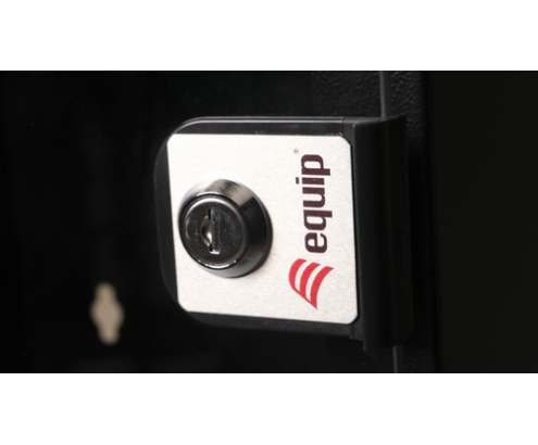 Equip EWM-09-5440-B armario rack 9U Bastidor de pared Negro