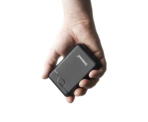 Intenso B10000 – Power bank de 10.000 mAh, batería externa portátil, USB-C y 2× USB-A, indicador LED, probada en Alemania, negra