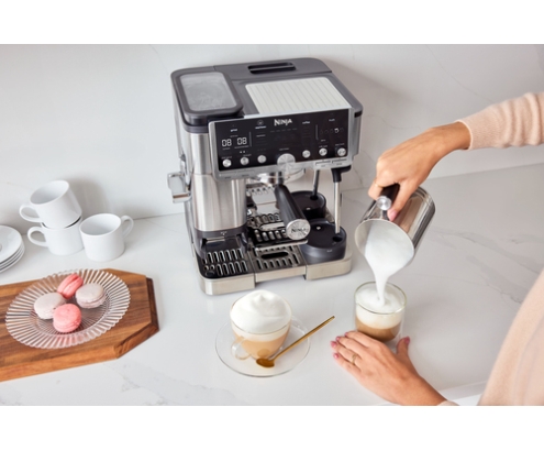 Ninja ES701EU cafetera eléctrica Semi-automática Máquina espresso 2 L
