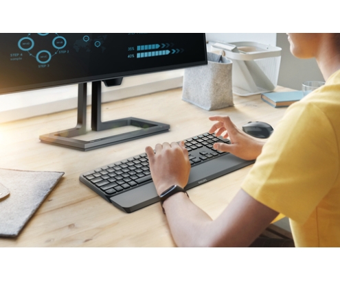 Philips 6000 series SPT6607B/16 teclado Ratón incluido Universal RF Wireless + Bluetooth Negro