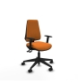 Piqueras y Crespo Elche AS similpiel naranja brazos 1D base piramidal ruedas nailon 65mm