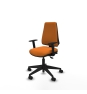 Piqueras y Crespo Elche AS similpiel naranja brazos 1D base piramidal ruedas nailon 65mm