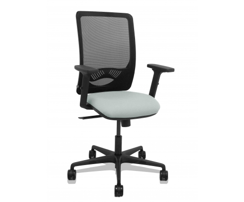 Piqueras y Crespo Silla Zulema sincro malla negra asiento bali gris claro brazos 2D ruedas 65mm