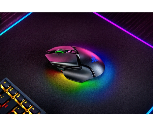 Razer Basilisk V3 Pro 35K ratón Juego mano derecha RF Wireless + Bluetooth + USB Type-A Óptico 35000 DPI