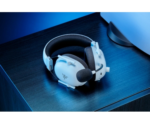 Razer BlackShark V2 Pro for PlayStation Auriculares Inalámbrico Diadema Juego USB Tipo C Bluetooth Blanco