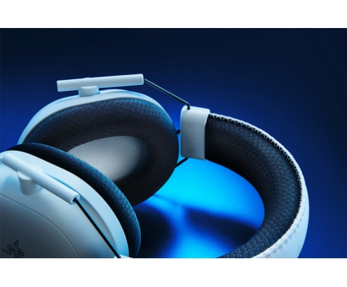 Razer BlackShark V2 Pro for PlayStation Auriculares Inalámbrico Diadema Juego USB Tipo C Bluetooth Blanco