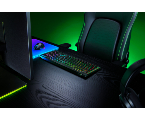Razer BlackWidow V4 Low-Profile HyperSpeed teclado Juego USB + RF Wireless + Bluetooth QWERTY Internacional de EE.UU. Negro