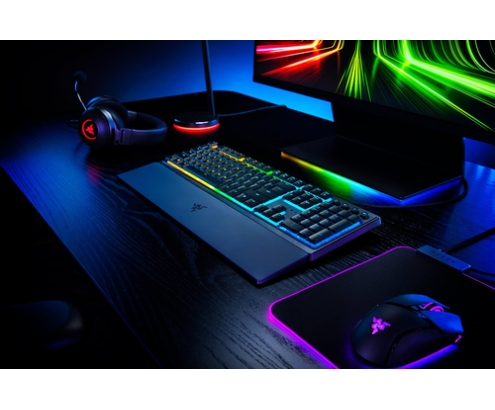 Razer Ornata V3 teclado Juego USB QWERTZ Alemán Negro