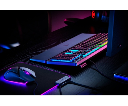Razer Ornata V3 teclado Juego USB QWERTZ Alemán Negro