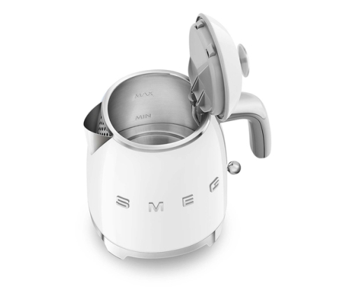 Smeg KLF05WHEU tetera eléctrica 0,8 L 1400 W Blanco