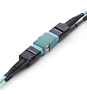 StarTech.com Acoplador de Fibra Óptica MPO/MTP OM3/OM4 Multimodo - para Cableado Recto - Key Up Key Down - Acoplador de Fibra MPO/MTP-PC para Panel d