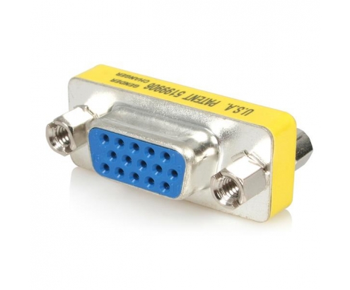 StarTech.com Adaptador Cambiador de Género VGA - Acoplador Unión de Conectores HD15 Hembra a Hembra Plata 