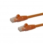 StarTech.com Cable de 2m Naranja de Red Gigabit Cat6 Ethernet RJ45 sin Enganche - Snagless - N6PATC2MOR